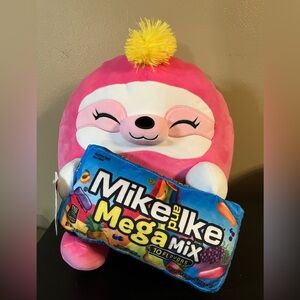 Zuru Snackles SUSIE The Sloth With Mike And Ike 14" Plush NWT